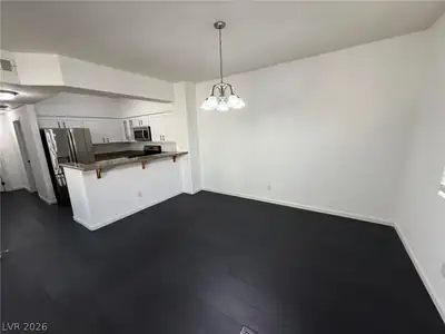 10217 King Henry Avenue 101 Dining Area