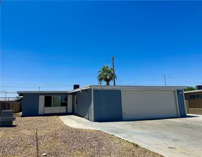 4521 Pacyna Street, Las Vegas