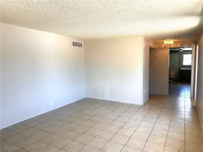 4521 Pacyna Street, Las Vegas, NV 89122 Living Room