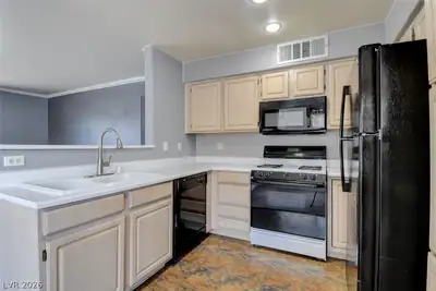 5710 East Tropicana Avenue 2007 Kitchen