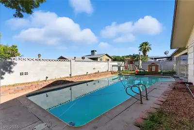 613 Biljac Street, Las Vegas, NV 89145 Pool