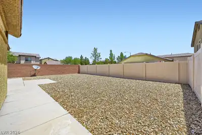 3520 Tesoro Del Valle Court Yard