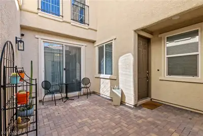 3604 Kingfishers Catch Avenue, North Las Vegas, NV 89084 Patio