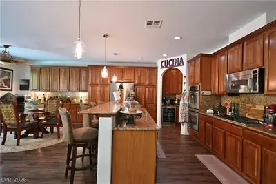 2729 Kildrummie Street, Henderson, NV 89044 Kitchen