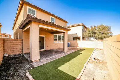 166 Fulgora Street, Henderson, NV 89074 Yard