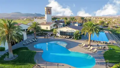 5 Rainbow Point Place, Henderson, NV 89011 Pool