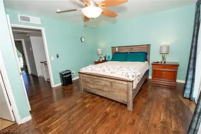 6785 Groveview Lane Bedroom