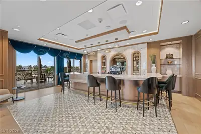 9103 Alta Drive 807 Community