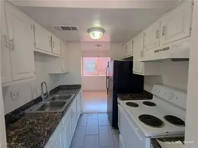 3655 Kolendo Court D Kitchen