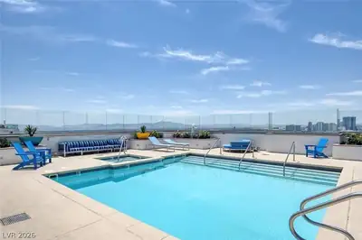 150 Las Vegas Boulevard 2010 Pool