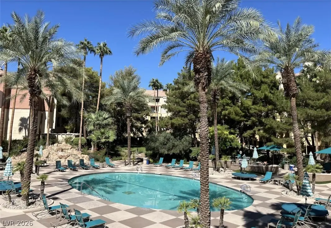 210 East Flamingo Road 137