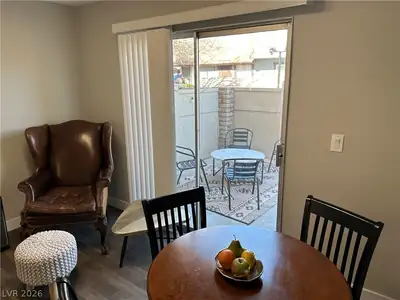 4458 Del Oro Drive, Las Vegas, NV 89102 Patio