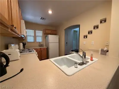 9125 Epworth Avenue, Las Vegas, NV 89148 Kitchen