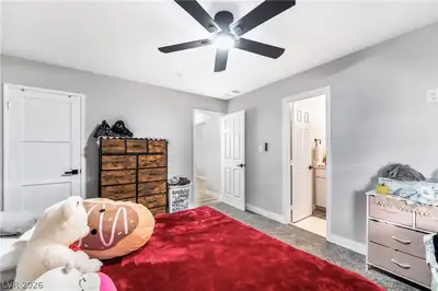 113 Elm Street, Henderson, NV 89015 Bedroom