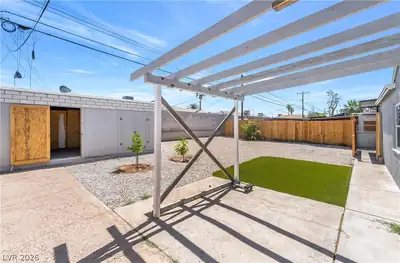 113 Elm Street, Henderson, NV 89015 Yard