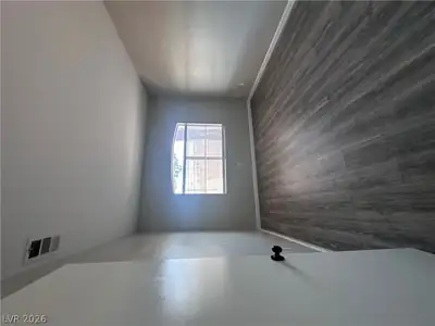 5415 West Harmon Avenue 1076 Bedroom