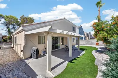 7924 McDowell Drive, Las Vegas, NV 89129 Patio