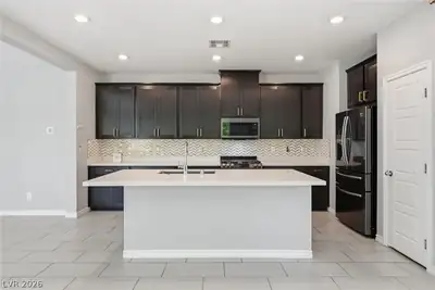 4420 Cityscape Glen Court Kitchen