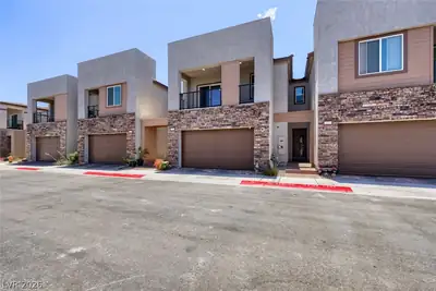 235 Oliver Peak Avenue, Henderson, NV 89015 