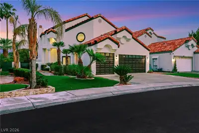 2589 Sun Reef Road, Las Vegas, NV 89128 Front of Structure