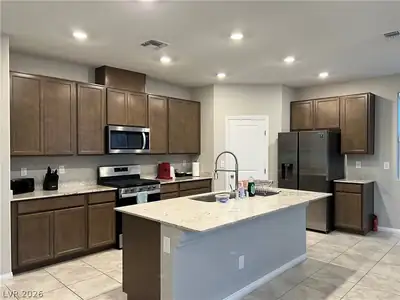 7003 West Ford Avenue Kitchen