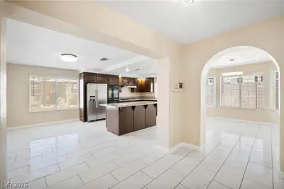3775 Emerald Bay Circle, Las Vegas, NV 89147 Kitchen