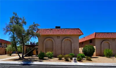 1721 Cordoba Lane, Las Vegas, NV 89108 Front of Structure