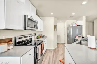 7850 Jupiter Sky Street 1 Kitchen