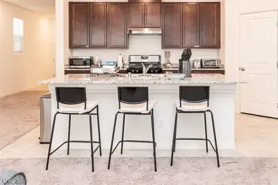 7062 Cass Avenue, Las Vegas, NV 89113 Kitchen