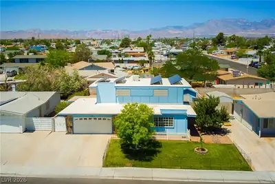 312 Redstone Street, Las Vegas, NV 89145 Front of Structure