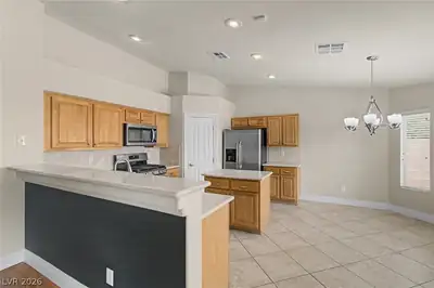 3421 Amish Avenue, North Las Vegas, NV 89031 Kitchen