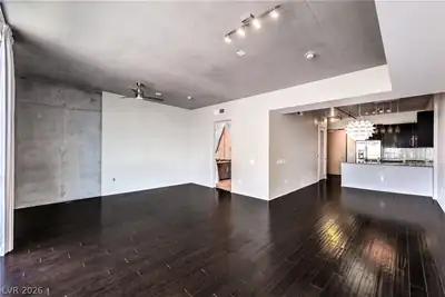 353 Bonneville Avenue 511, Las Vegas