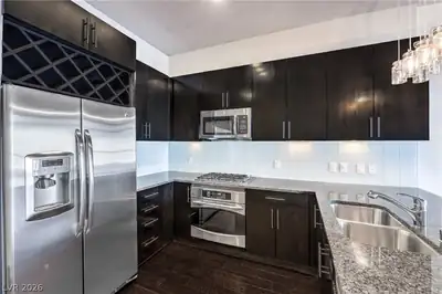353 Bonneville Avenue 511 Kitchen