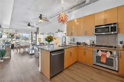 353 East Bonneville Avenue 233 Kitchen
