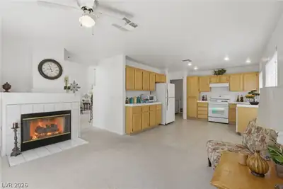 35 Avenida Arenas, Henderson, NV 89074 Living Room