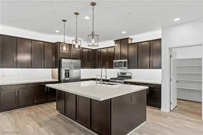 9226 Alden Pointe Court, Las Vegas, NV 89143 Kitchen