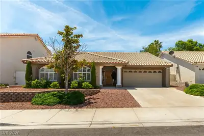 2407 Harlequin Circle, Henderson