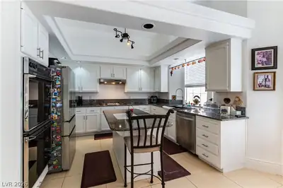 2407 Harlequin Circle, Henderson, NV 89074 Kitchen
