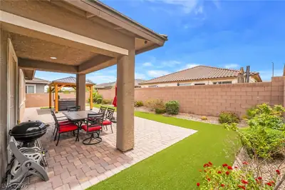 1130 North Water Street Patio