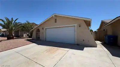3564 REDWOOD Street, Las Vegas, NV 89103 Front of Structure