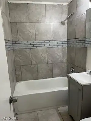 1423 Sombrero Drive 2 Bathroom