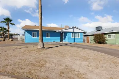 2 Arizona Way, Henderson