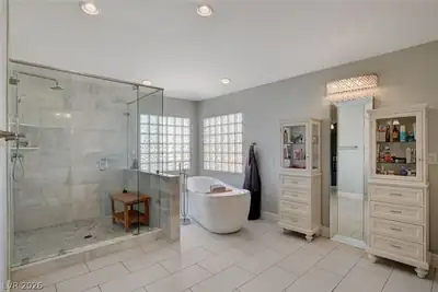 1036 Painted Daisy Avenue, Henderson, NV 89074 Primary Bathroom