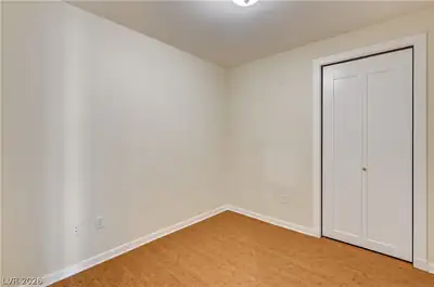 4575 Dean Martin Drive 1811 Bedroom