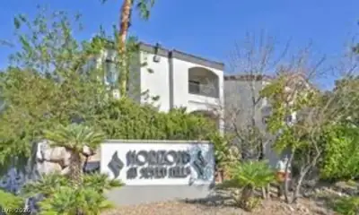 950 Seven Hills Drive 3026 Front of Structure