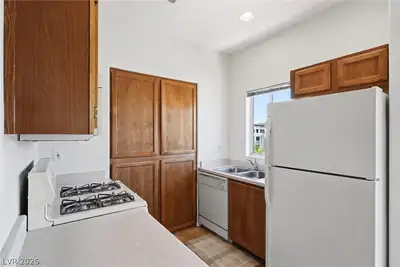 1531 Ruby Cliffs Lane 204 Kitchen