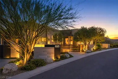 621 Majestic Rim Drive, Henderson, NV 89012 
