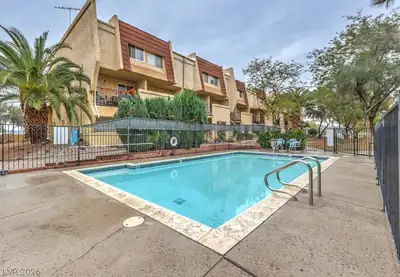 1303 Darlene Way 405B Pool
