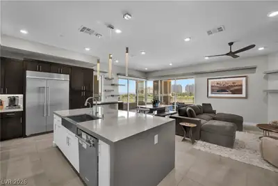 9141 Las Manaitas Avenue 301 Living Room