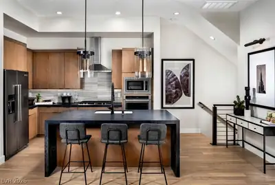 642 Talon Ridge Street Las Vegas, NV 89138